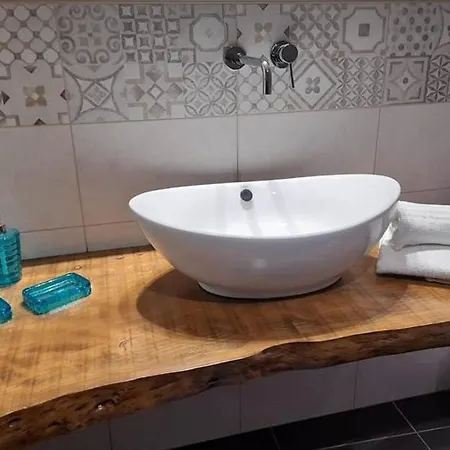 Dimora Palma Tatil Evi *